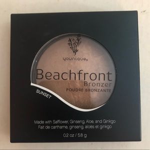 Younique Beachfront Bronzer